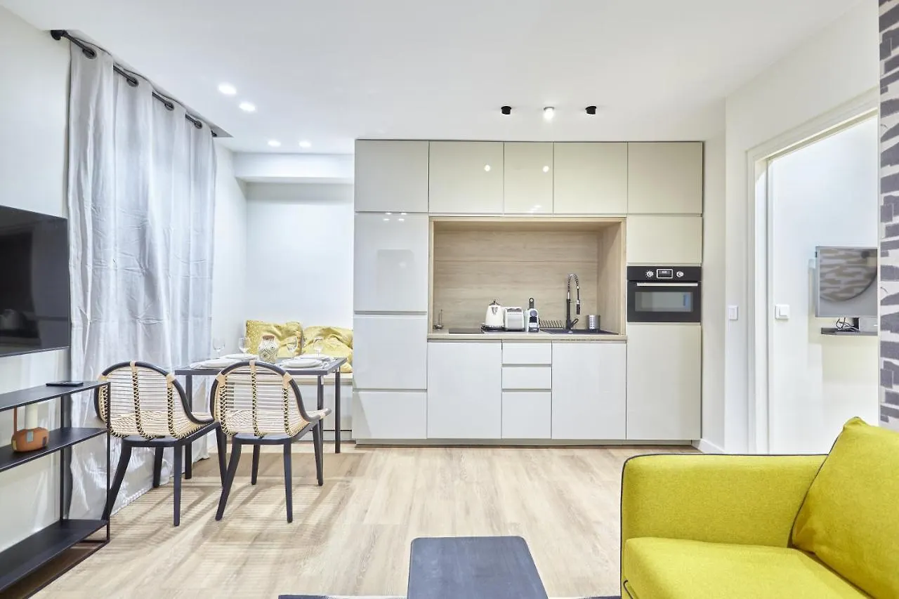 Sublim And New Apartment - Moulin Rouge París 0*,  Francia