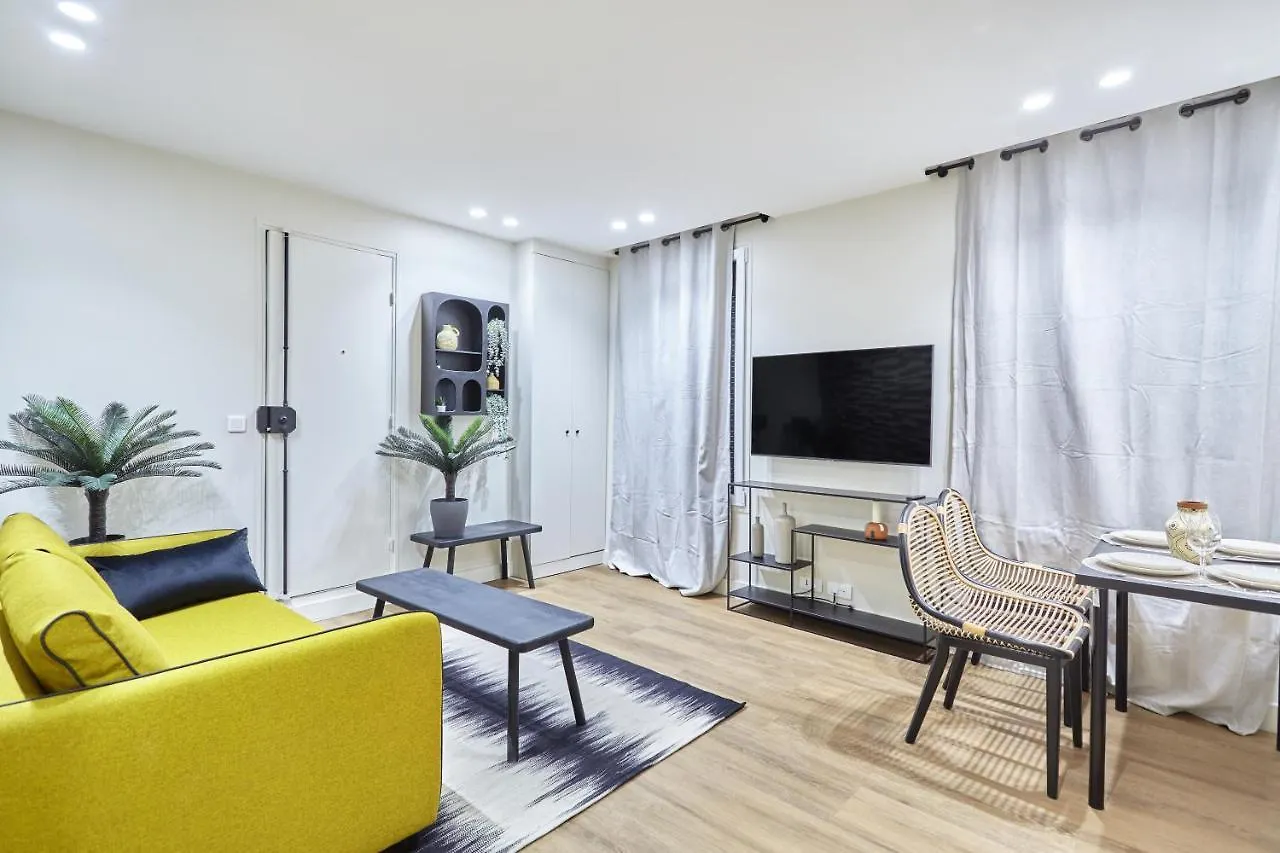 Sublim And New Apartment - Moulin Rouge París